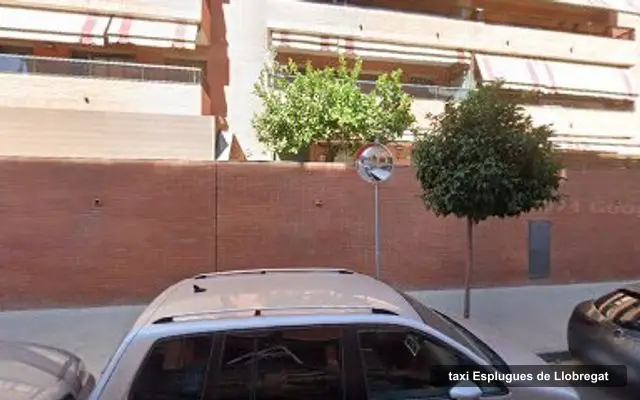 Eduardo Santana Restoy, servicio de taxi en Esplugues de Llobregat