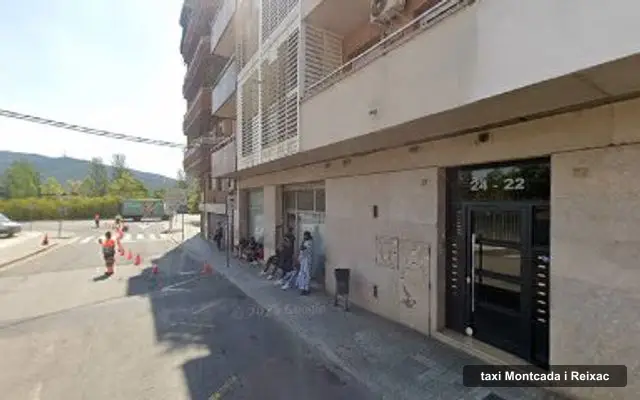 Pedro López Ots, servicio de taxi en Montcada i Reixac